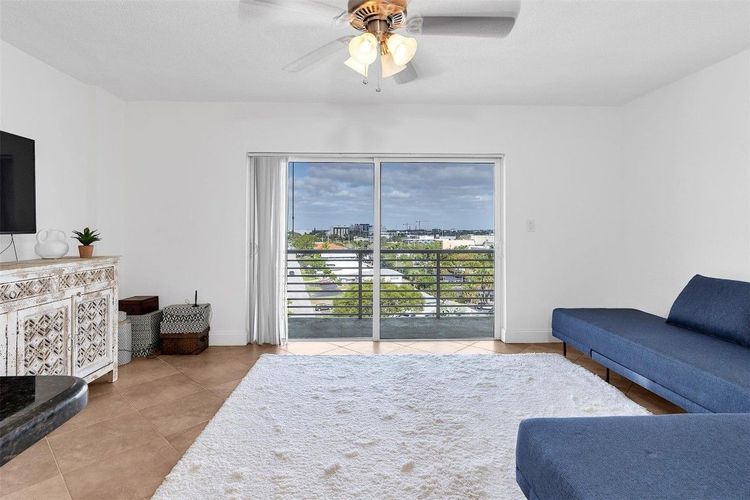 Lauderdale Tower #8E image #24