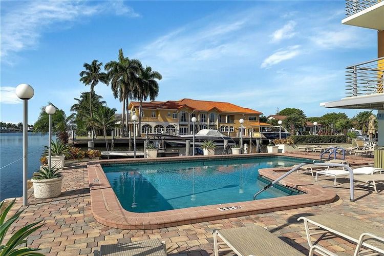Lauderdale Tower #8E image #33