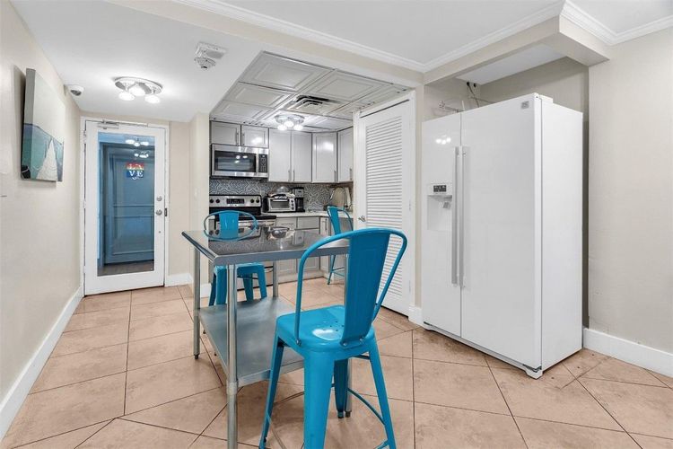 Lauderdale Tower #8E image #35
