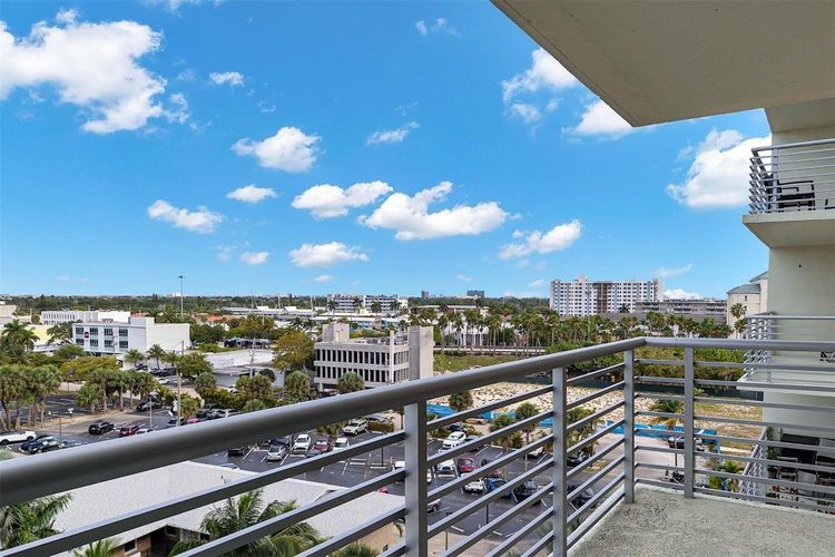 Lauderdale Tower #8E image #40