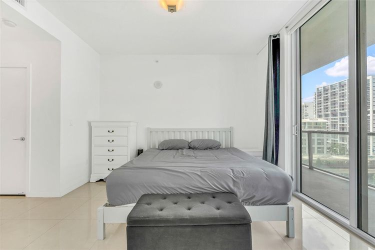 Axis #1224N image #12