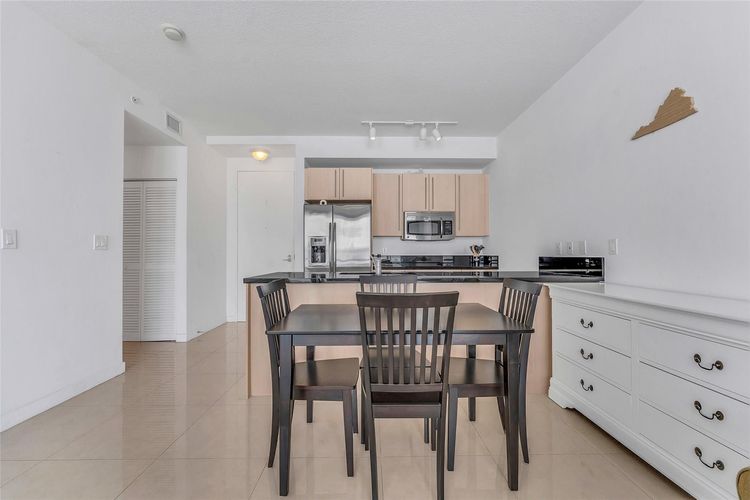 Axis #1224N image #8