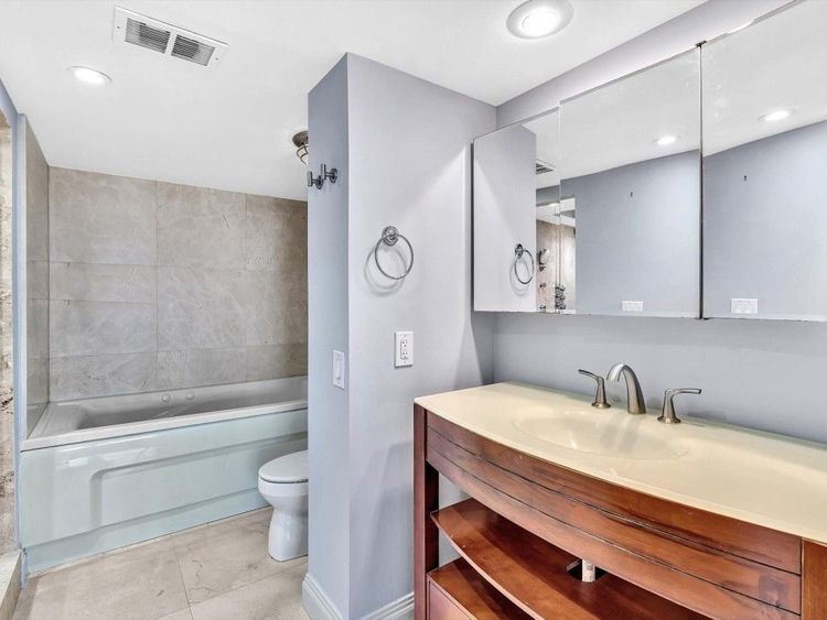 The Tower at Port Royale #1608 image #12