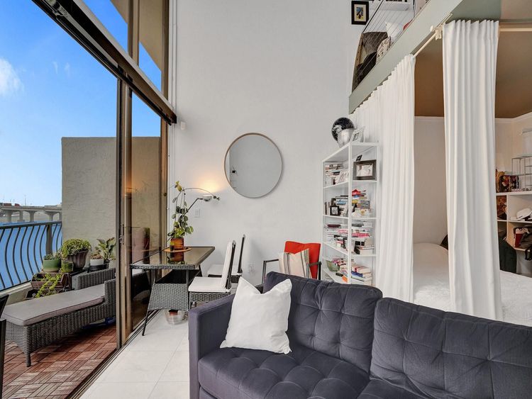 The Venetia #T4(704) image #12