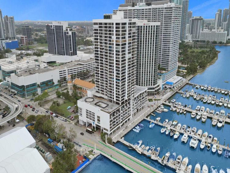 The Venetia #T4(704) image #22