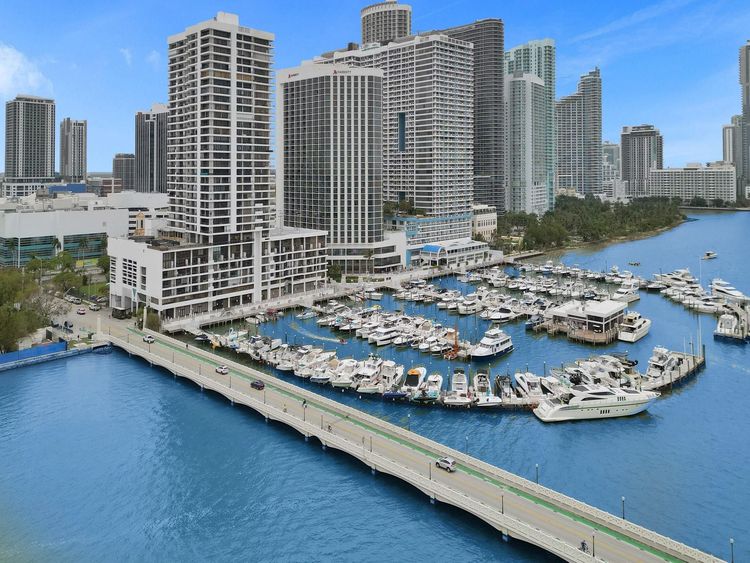 The Venetia #T4(704) image #30