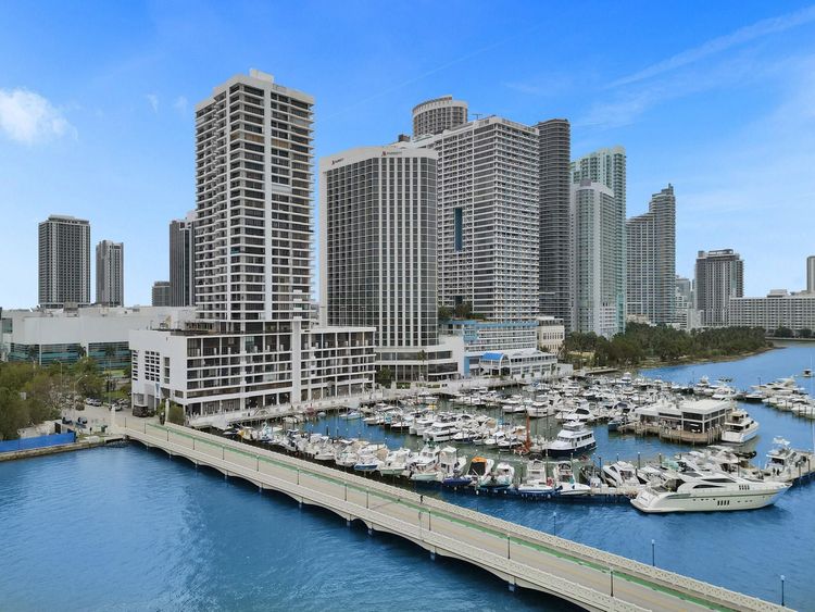 The Venetia #T4(704) image #32