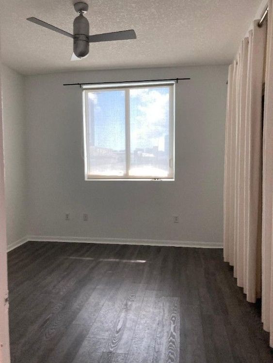 1800 Biscayne Plaza #502 image #7