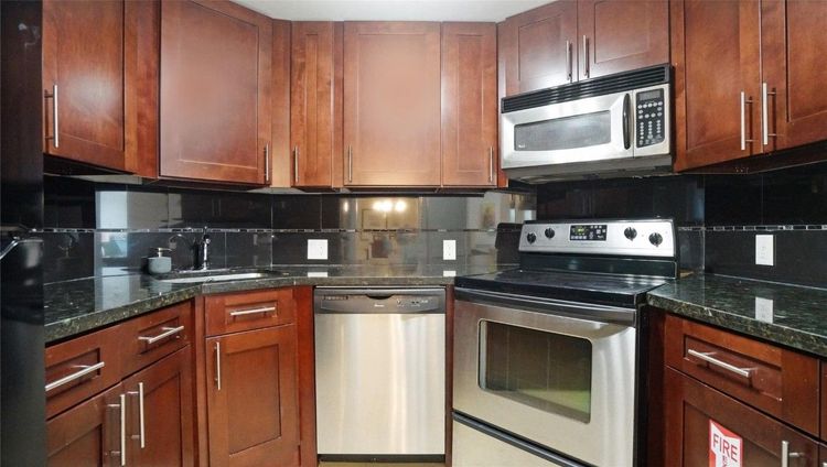 Ocean Manor #1015 image #11
