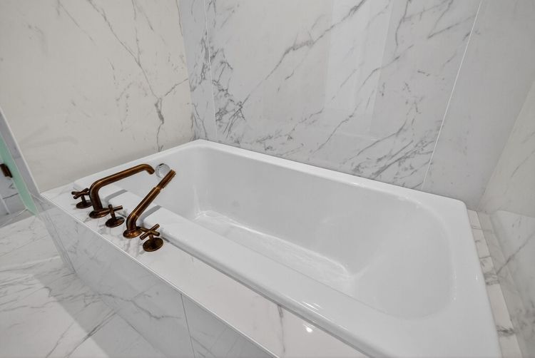 Four Seasons Private Residences #1902 image #37
