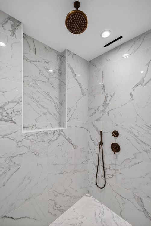 Four Seasons Private Residences #1902 image #38