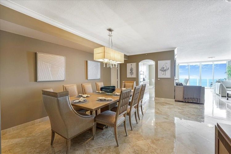 L'Ambiance #1905 image #15