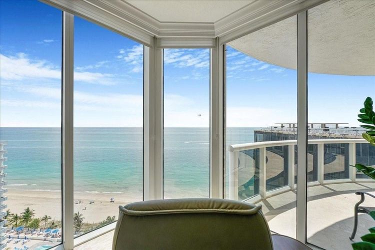 L'Ambiance #1905 image #17