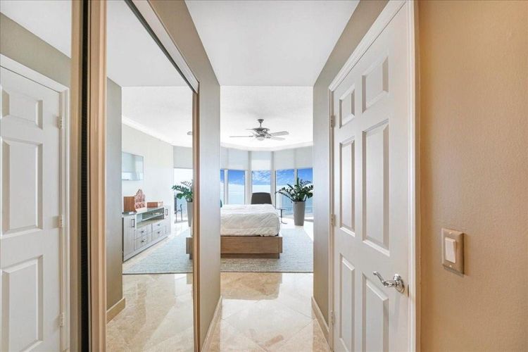 L'Ambiance #1905 image #18