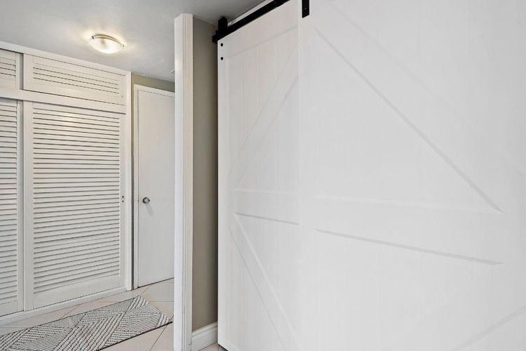 Royal Ambassador #1612 image #18