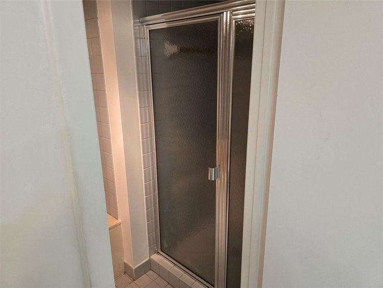 Le Frontenac #301 image #33