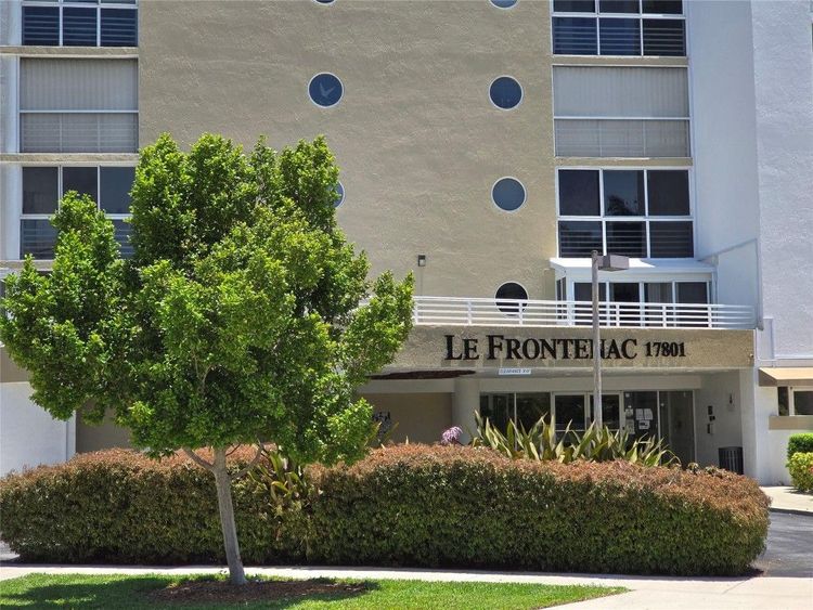 Le Frontenac #301 image #44