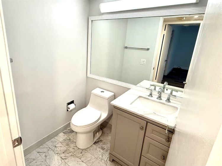 The Palace Condo #C-907 image #6