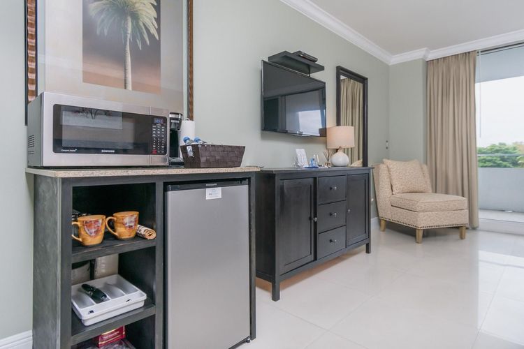 Ocean Manor #307 image #12
