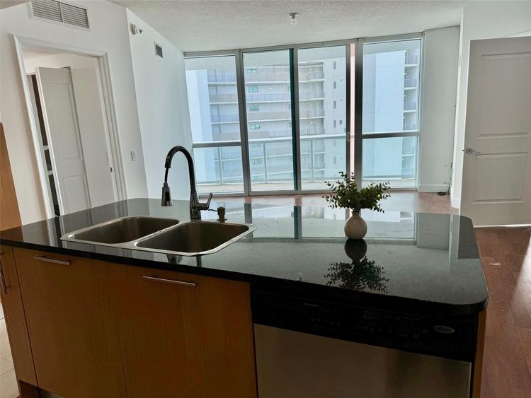 Platinum #1701 image #13