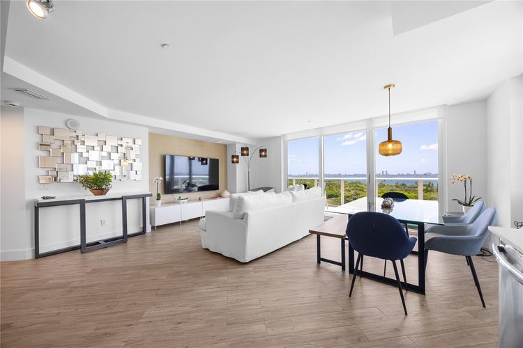 Baltus House #1101 image #13
