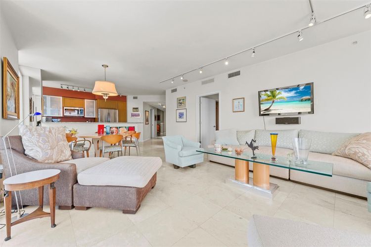 Sapphire Condo #701S image #12