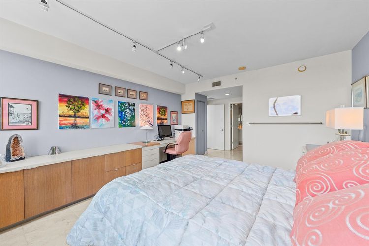 Sapphire Condo #701S image #21