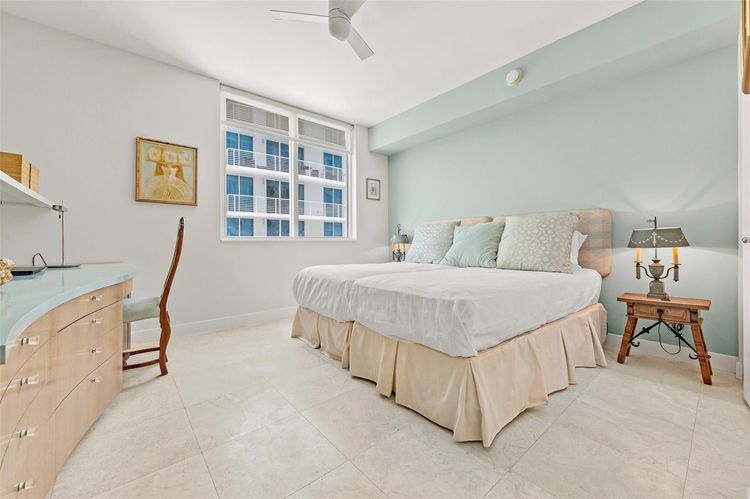 Sapphire Condo #701S image #24