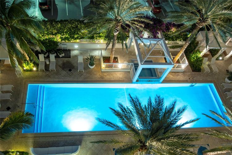 Sapphire Condo #701S image #28