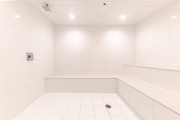 Sapphire Condo #701S image #40