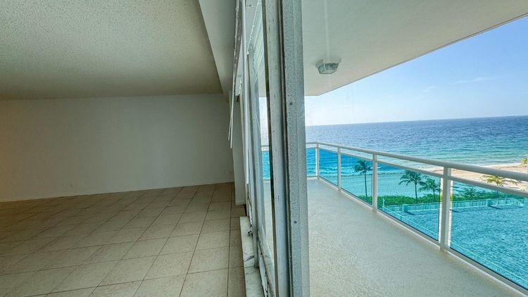 Commodore #708 image #25