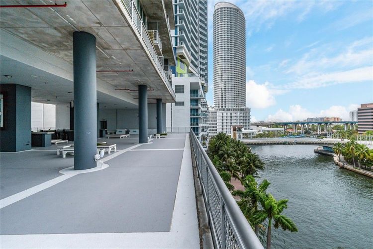 Neo Vertika #2021 image #18