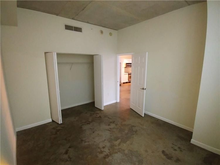 Loft Downtown II #1812 image #9