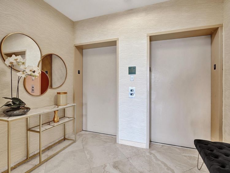 L'Hermitage South Tower #808 image #28