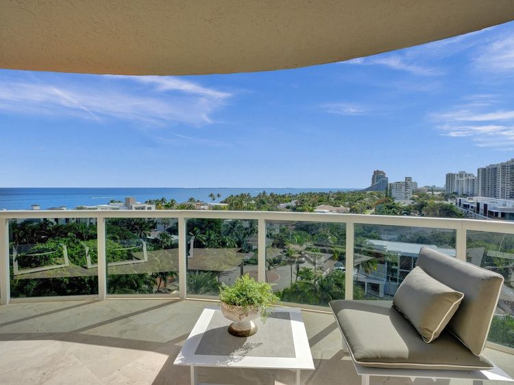 L'Hermitage South Tower #808 image #34