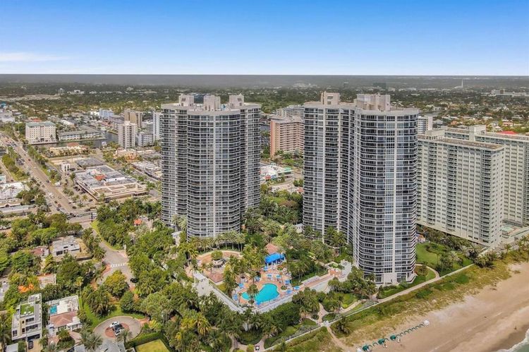 L'Hermitage South Tower #808 image #36