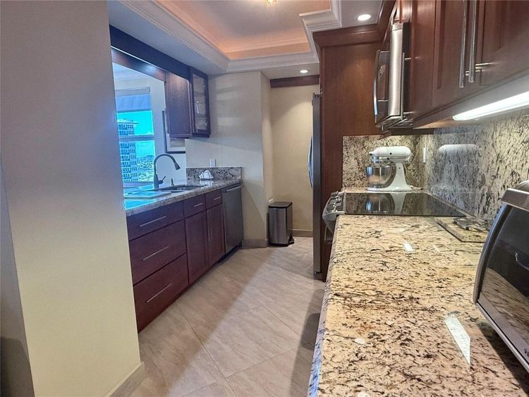 Coral Ridge Towers East #1122 image #10