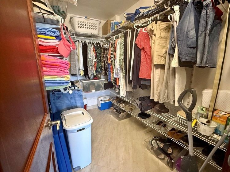 Coral Ridge Towers East #1122 image #25