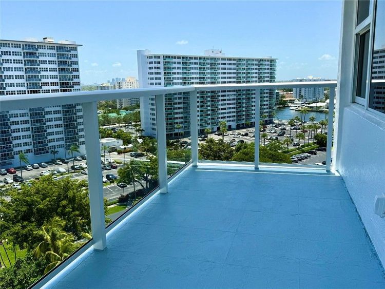 Coral Ridge Towers East #1122 image #35