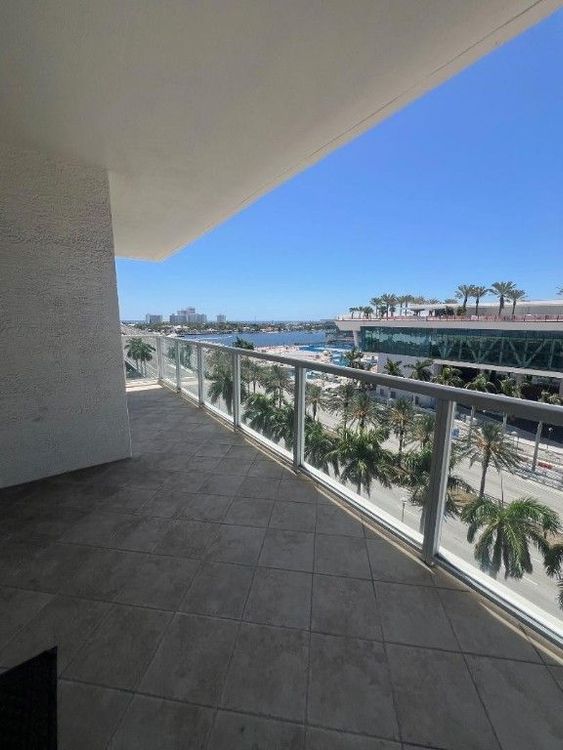 The Port #910 image #12