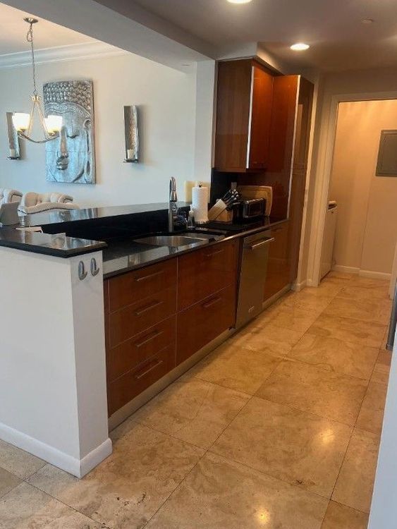 The Port #910 image #21