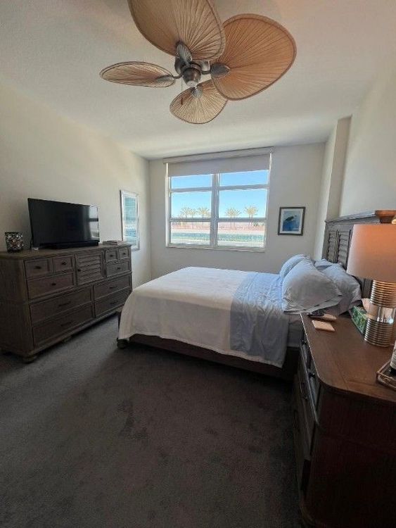 The Port #910 image #38