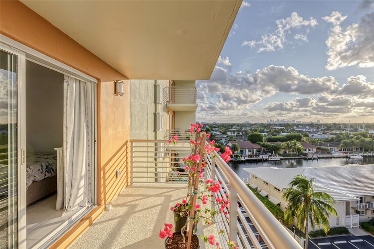 Lauderdale Tower #7D image #10