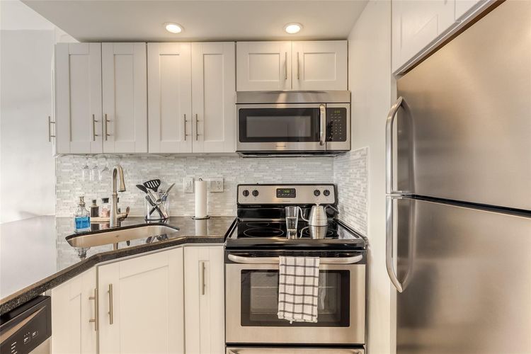 Lauderdale Tower #7D image #16