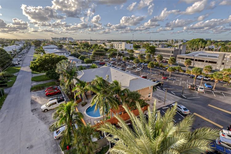 Lauderdale Tower #7D image #37