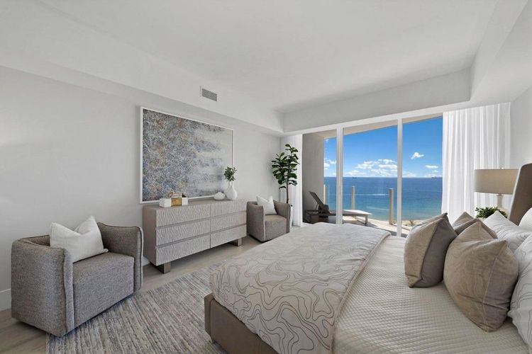 Four Seasons Private Residences #803 image #20