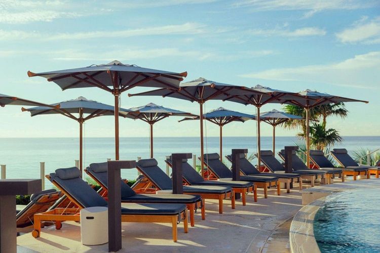 Four Seasons Private Residences #803 image #42