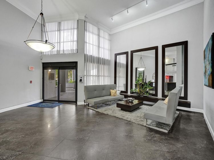 200 Leslie Condo #723 image #46