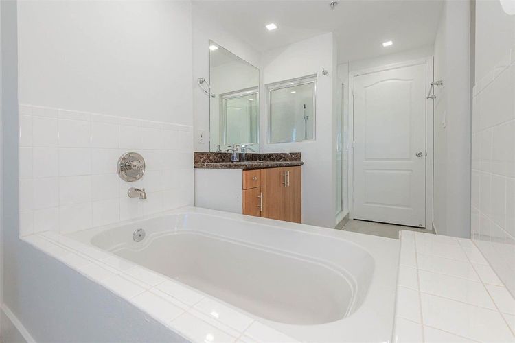 Waverly Las Olas #620 image #17