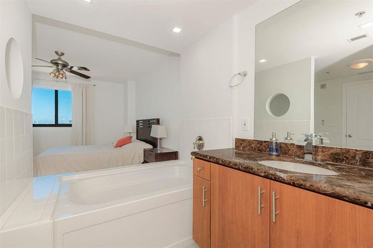 Waverly Las Olas #620 image #18